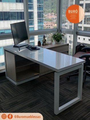 Escritorio en madecor en L 2 niveles10.jpg